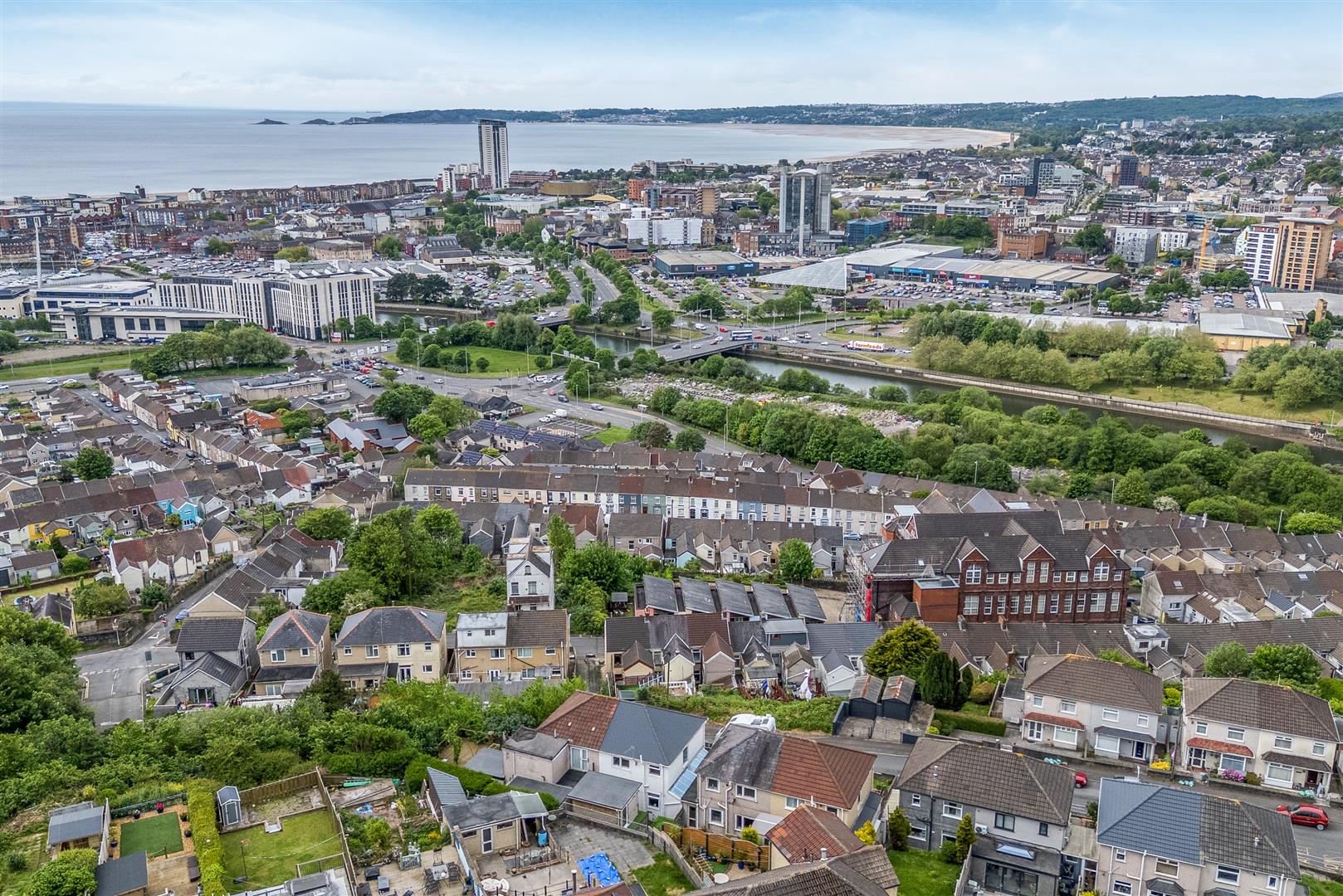 Beaumont Crescent, St. Thomas, Swansea, SA1 8DW